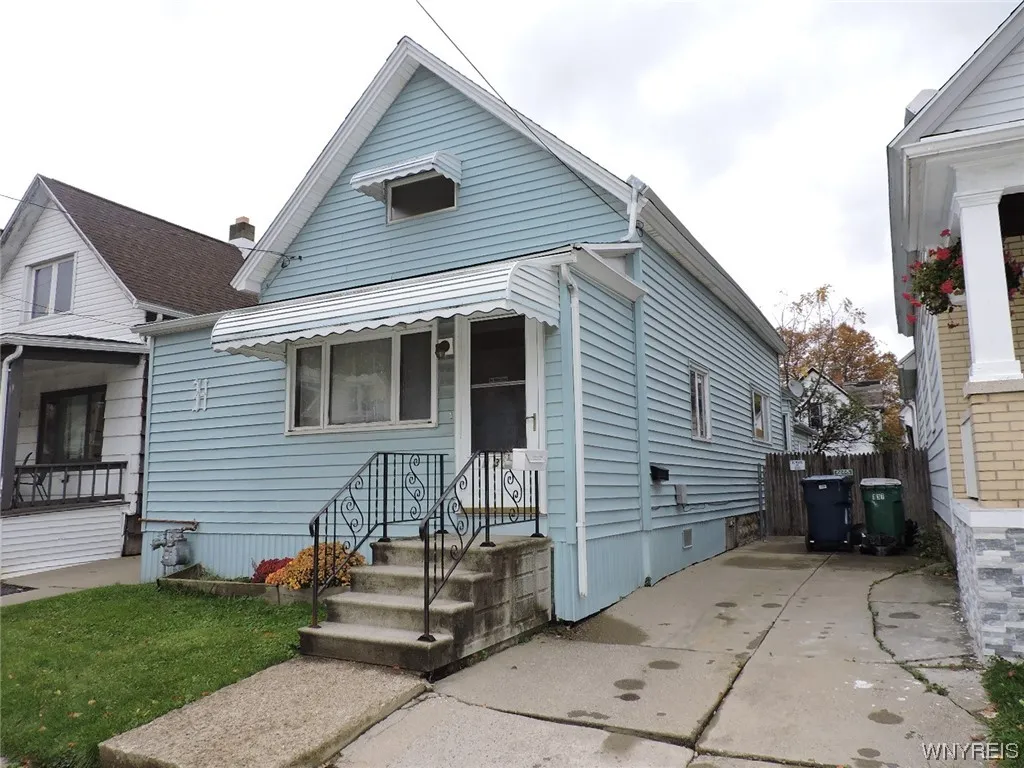 137 Longnecker Street, Buffalo, New York 14206, Buffalo, New York 14206, 3 Bedrooms Bedrooms, 7 Rooms Rooms,1 BathroomBathrooms,Residential,Closed,137 Longnecker Street, Buffalo, New York 14206,0,B1507409