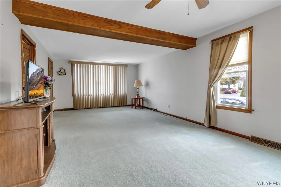 266 Lackawanna Avenue, Cheektowaga, New York 14212, Cheektowaga, New York 14212, 5 Bedrooms Bedrooms, ,2 BathroomsBathrooms,Residential,Closed,266 Lackawanna Avenue, Cheektowaga, New York 14212,0,B1508101