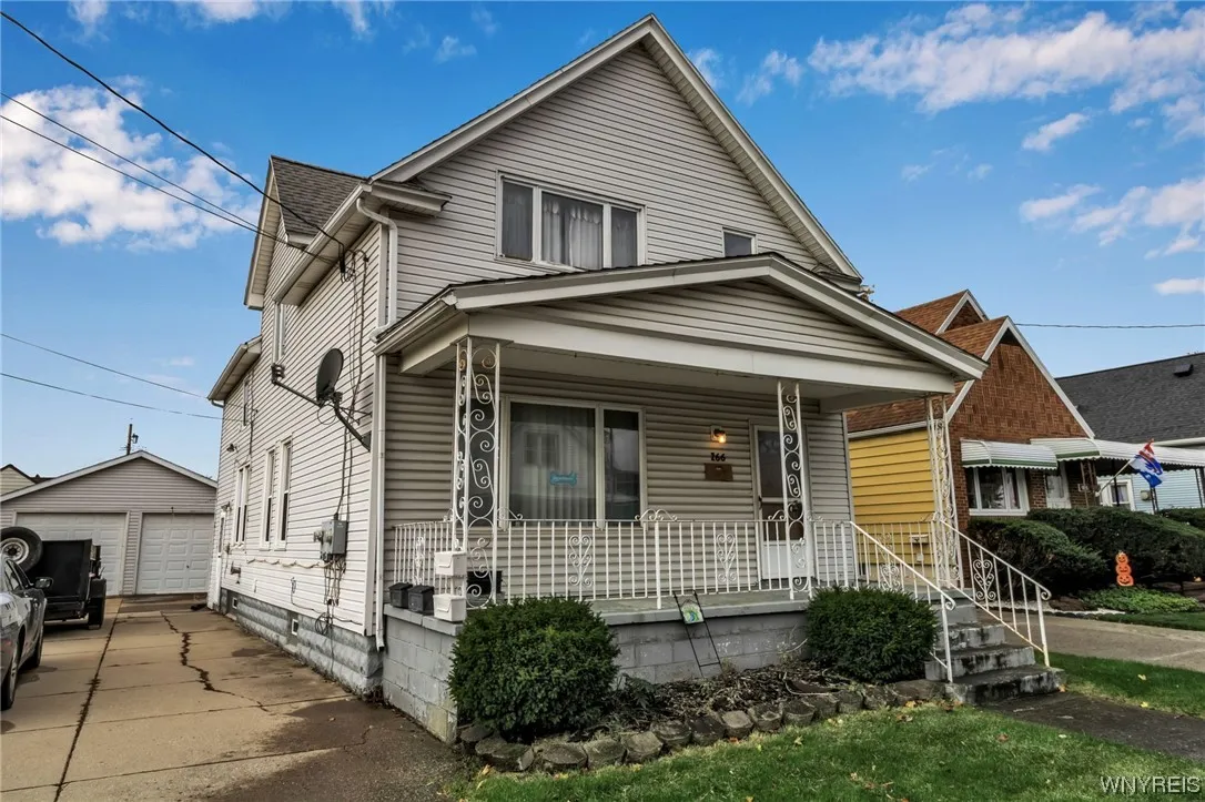 266 Lackawanna Avenue, Cheektowaga, New York 14212, Cheektowaga, New York 14212, 5 Bedrooms Bedrooms, ,2 BathroomsBathrooms,Residential,Closed,266 Lackawanna Avenue, Cheektowaga, New York 14212,0,B1508101