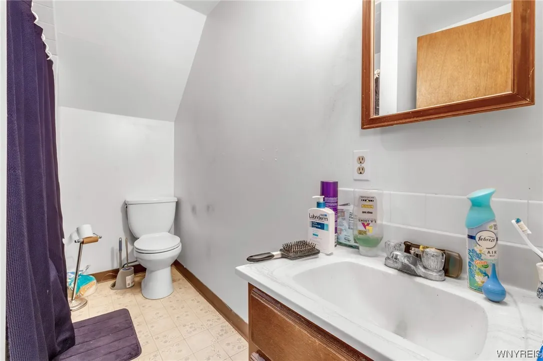 266 Lackawanna Avenue, Cheektowaga, New York 14212, Cheektowaga, New York 14212, 5 Bedrooms Bedrooms, ,2 BathroomsBathrooms,Residential,Closed,266 Lackawanna Avenue, Cheektowaga, New York 14212,0,B1508101