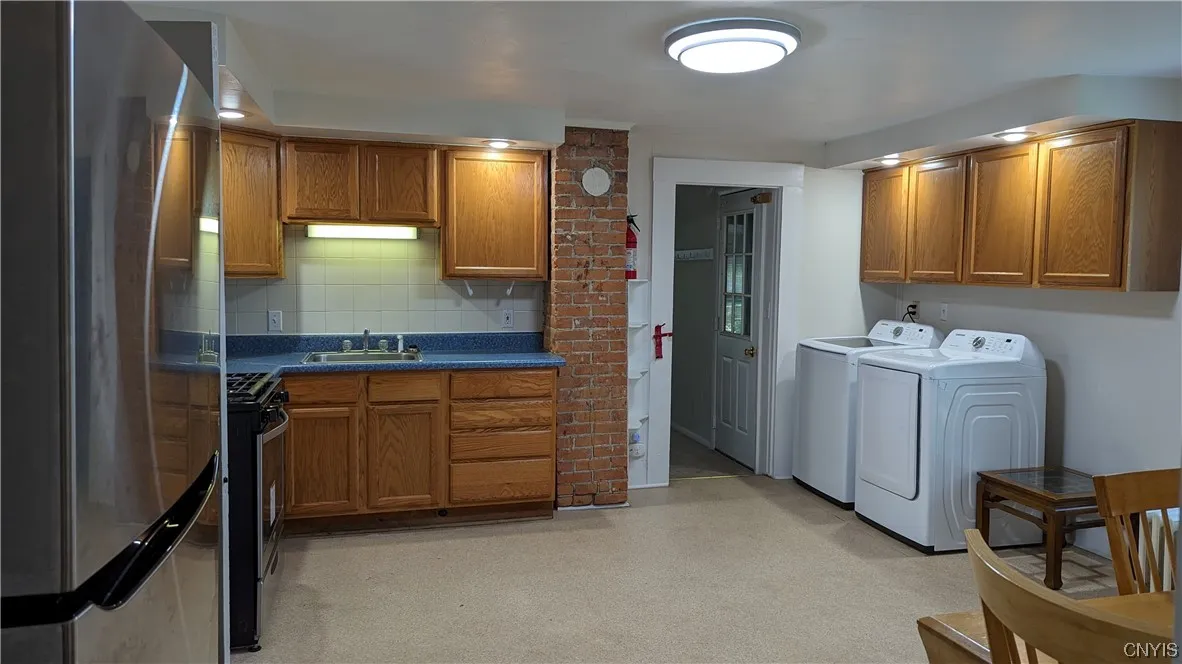 12 Woodruff Street, Cortland, New York 13045, Cortland, New York 13045, 8 Bedrooms Bedrooms, ,3 BathroomsBathrooms,Residential,Closed,12 Woodruff Street, Cortland, New York 13045,0,S1506818