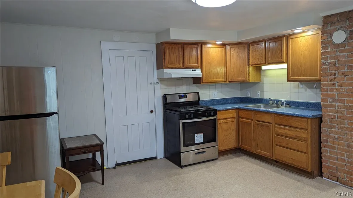 12 Woodruff Street, Cortland, New York 13045, Cortland, New York 13045, 8 Bedrooms Bedrooms, ,3 BathroomsBathrooms,Residential,Closed,12 Woodruff Street, Cortland, New York 13045,0,S1506818