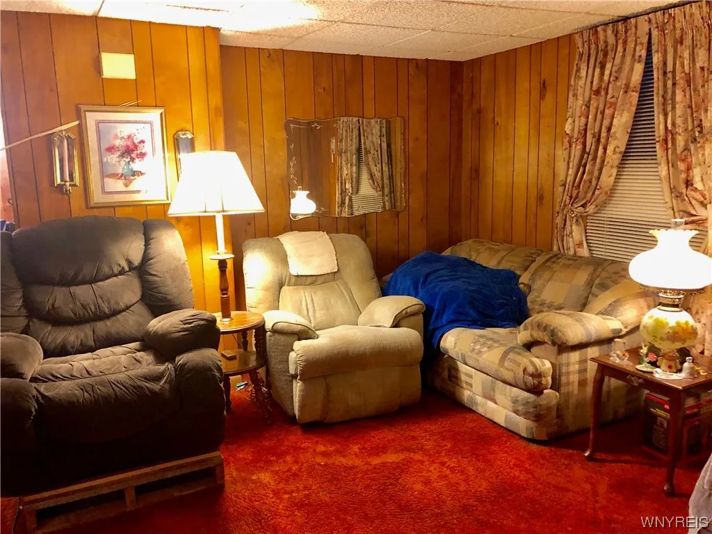 70 Reservation Street, Buffalo, New York 14207, Buffalo, New York 14207, 3 Bedrooms Bedrooms, 9 Rooms Rooms,1 BathroomBathrooms,Residential,Closed,70 Reservation Street, Buffalo, New York 14207,0,B1510839
