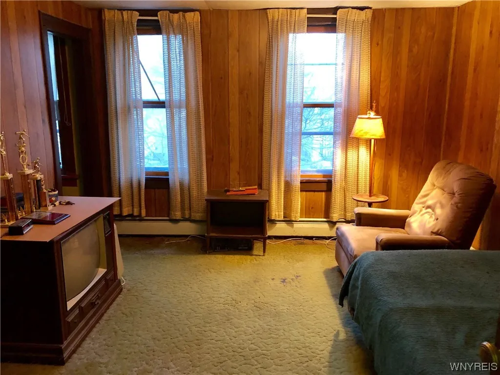 70 Reservation Street, Buffalo, New York 14207, Buffalo, New York 14207, 3 Bedrooms Bedrooms, 9 Rooms Rooms,1 BathroomBathrooms,Residential,Closed,70 Reservation Street, Buffalo, New York 14207,0,B1510839