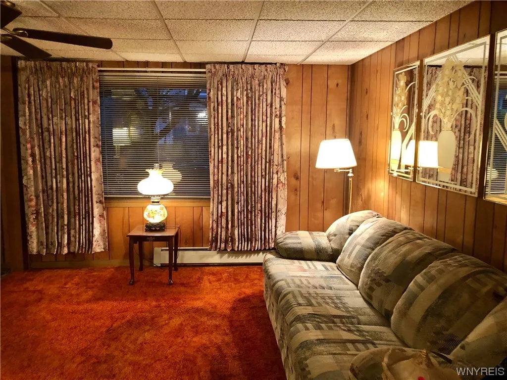 70 Reservation Street, Buffalo, New York 14207, Buffalo, New York 14207, 3 Bedrooms Bedrooms, 9 Rooms Rooms,1 BathroomBathrooms,Residential,Closed,70 Reservation Street, Buffalo, New York 14207,0,B1510839