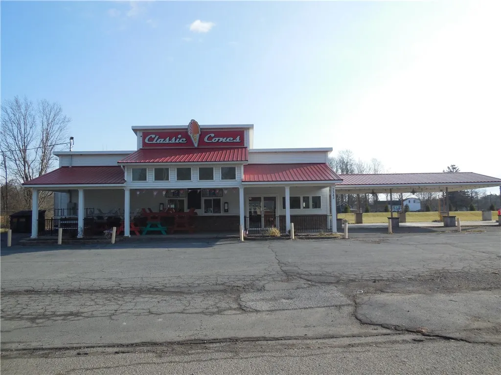 7342 State Street Road, Throop, New York 13021, Throop, New York 13021, ,Commercial Sale,For Sale,7342 State Street Road, Throop, New York 13021,0,R1511794