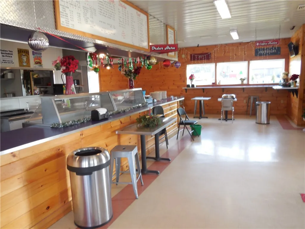 7342 State Street Road, Throop, New York 13021, Throop, New York 13021, ,Commercial Sale,For Sale,7342 State Street Road, Throop, New York 13021,0,R1511794