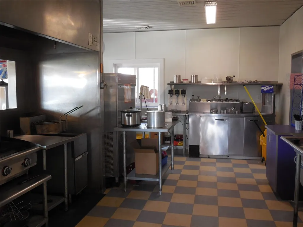 7342 State Street Road, Throop, New York 13021, Throop, New York 13021, ,Commercial Sale,For Sale,7342 State Street Road, Throop, New York 13021,0,R1511794