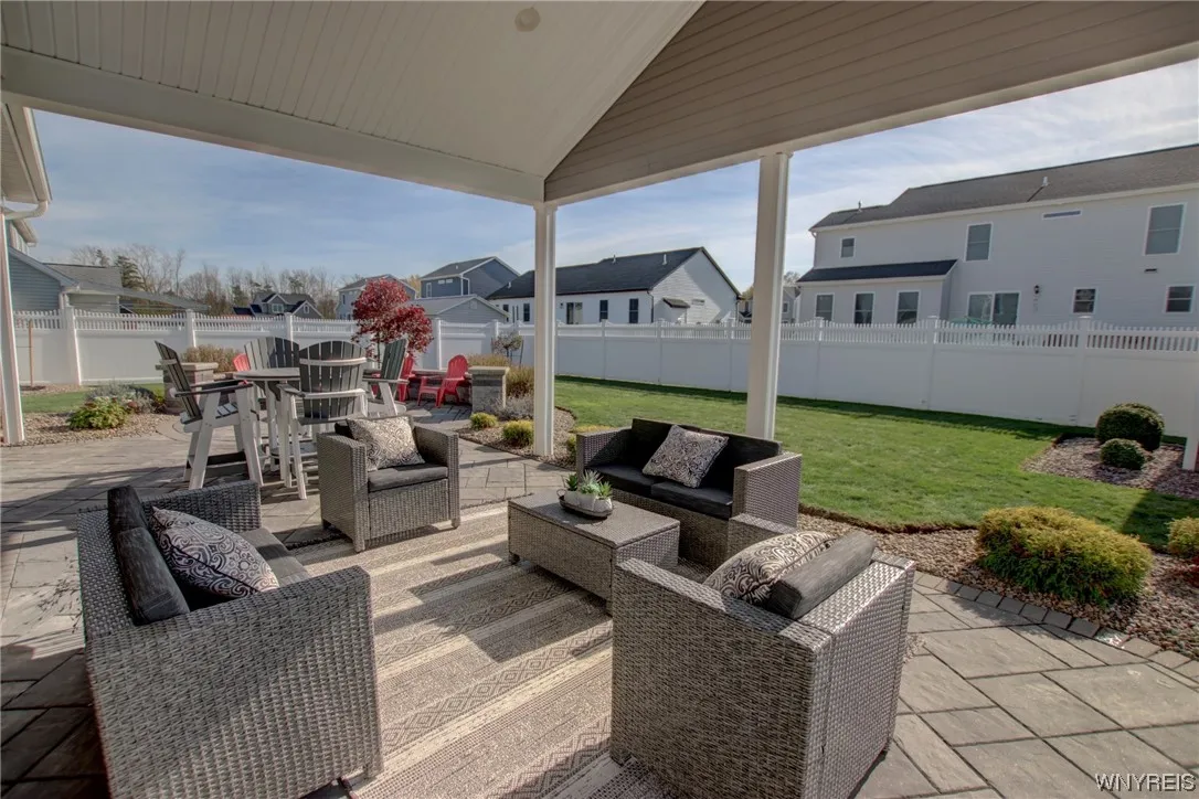 3627 Delilah Lane, Hamburg, New York 14075, Hamburg, New York 14075, 3 Bedrooms Bedrooms, 9 Rooms Rooms,1 BathroomBathrooms,Residential,Closed,3627 Delilah Lane, Hamburg, New York 14075,0,B1513274