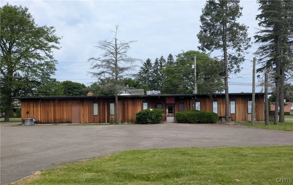 219 1/2 Tompkins Street, Cortland, New York 13045, Cortland, New York 13045, ,Commercial Sale,For Sale,219 1/2 Tompkins Street, Cortland, New York 13045,S1515145