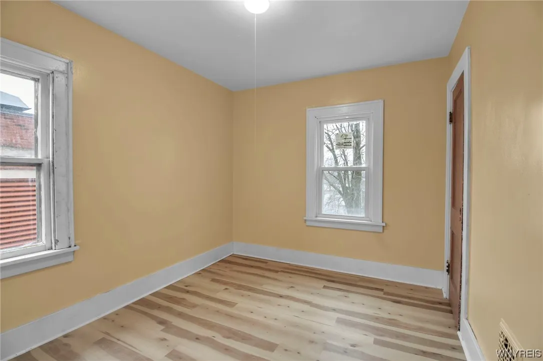 106 Jewett Avenue, Buffalo, New York 14214, Buffalo, New York 14214, 6 Bedrooms Bedrooms, ,2 BathroomsBathrooms,Residential,Closed,106 Jewett Avenue, Buffalo, New York 14214,0,B1515229