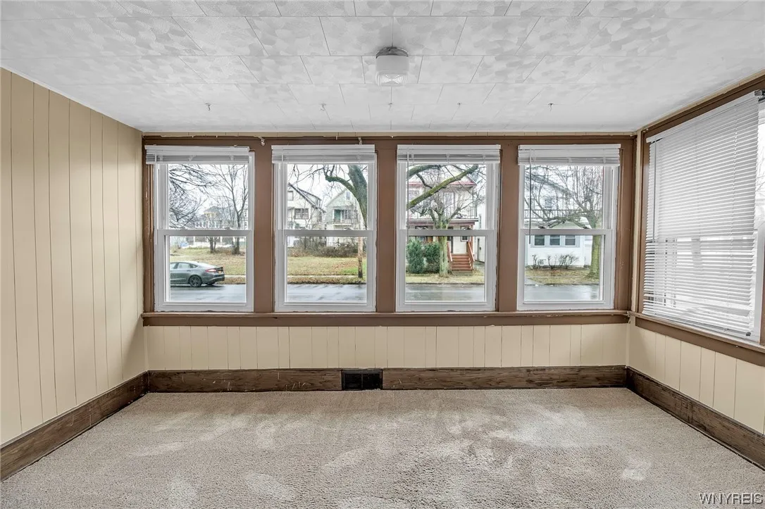 106 Jewett Avenue, Buffalo, New York 14214, Buffalo, New York 14214, 6 Bedrooms Bedrooms, ,2 BathroomsBathrooms,Residential,Closed,106 Jewett Avenue, Buffalo, New York 14214,0,B1515229