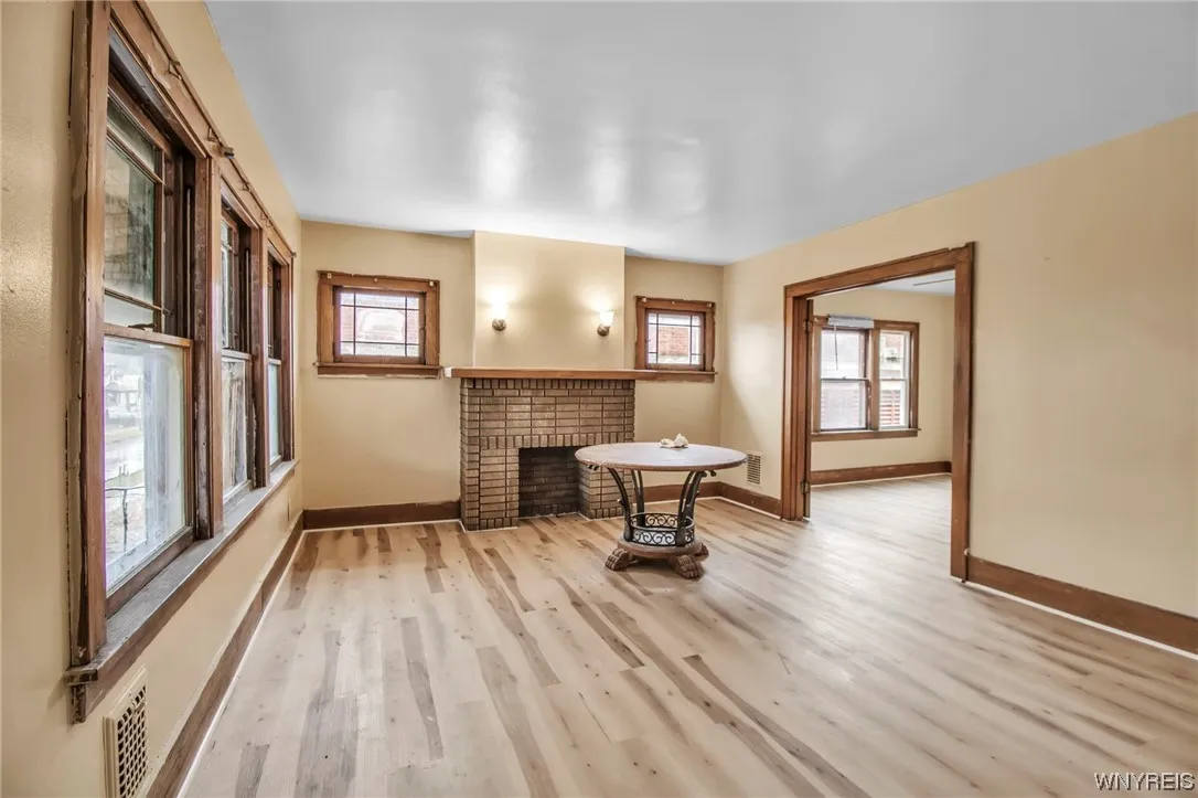 106 Jewett Avenue, Buffalo, New York 14214, Buffalo, New York 14214, 6 Bedrooms Bedrooms, ,2 BathroomsBathrooms,Residential,Closed,106 Jewett Avenue, Buffalo, New York 14214,0,B1515229