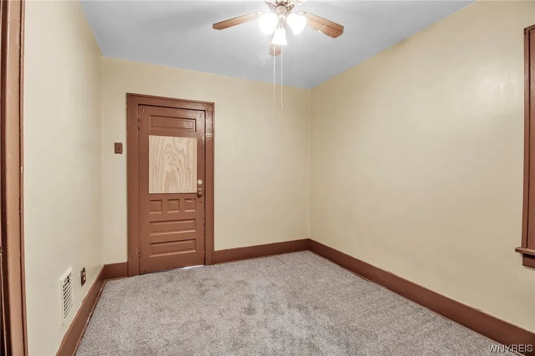 106 Jewett Avenue, Buffalo, New York 14214, Buffalo, New York 14214, 6 Bedrooms Bedrooms, ,2 BathroomsBathrooms,Residential,Closed,106 Jewett Avenue, Buffalo, New York 14214,0,B1515229