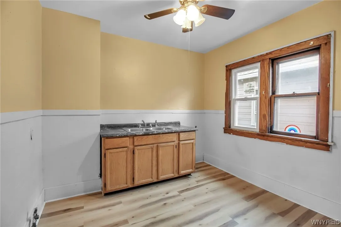 106 Jewett Avenue, Buffalo, New York 14214, Buffalo, New York 14214, 6 Bedrooms Bedrooms, ,2 BathroomsBathrooms,Residential,Closed,106 Jewett Avenue, Buffalo, New York 14214,0,B1515229