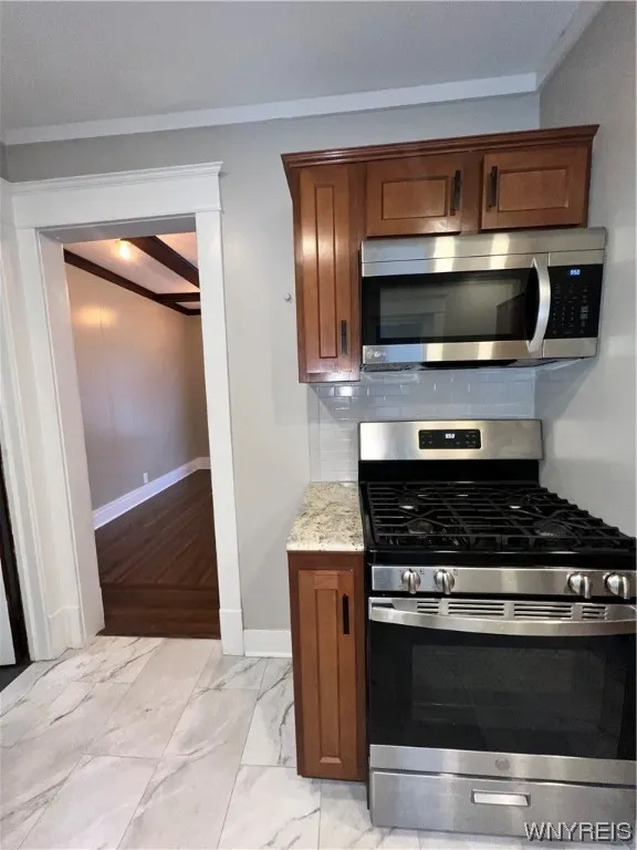 1560 Elmwood Avenue, Buffalo, New York 14207, Buffalo, New York 14207, 3 Bedrooms Bedrooms, 6 Rooms Rooms,1 BathroomBathrooms,Residential Lease,Closed,1560 Elmwood Avenue, Buffalo, New York 14207,0,B1515697