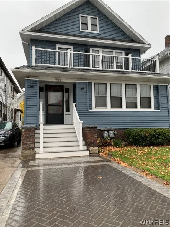 1560 Elmwood Avenue, Buffalo, New York 14207, Buffalo, New York 14207, 3 Bedrooms Bedrooms, 6 Rooms Rooms,1 BathroomBathrooms,Residential Lease,Closed,1560 Elmwood Avenue, Buffalo, New York 14207,0,B1515697