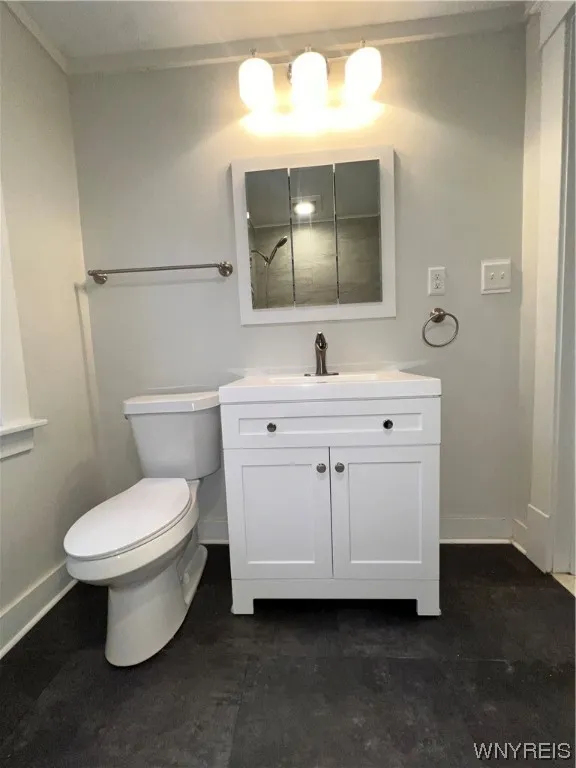 1560 Elmwood Avenue, Buffalo, New York 14207, Buffalo, New York 14207, 3 Bedrooms Bedrooms, 6 Rooms Rooms,1 BathroomBathrooms,Residential Lease,Closed,1560 Elmwood Avenue, Buffalo, New York 14207,0,B1515697
