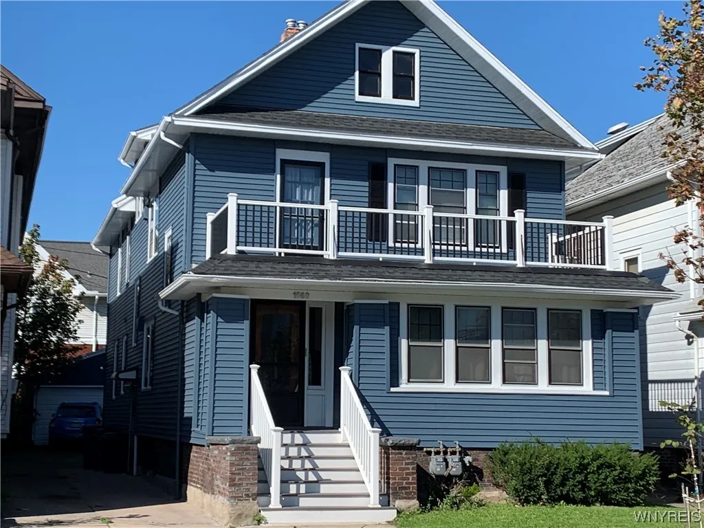 1560 Elmwood Avenue, Buffalo, New York 14207, Buffalo, New York 14207, 3 Bedrooms Bedrooms, 6 Rooms Rooms,1 BathroomBathrooms,Residential Lease,Closed,1560 Elmwood Avenue, Buffalo, New York 14207,0,B1515697