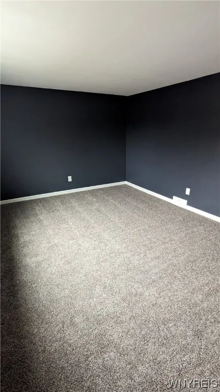 78 Kirkwood Drive Upper Unit, West Seneca, New Yor, West Seneca, New York 14224, 2 Bedrooms Bedrooms, 5 Rooms Rooms,1 BathroomBathrooms,Residential Lease,Closed,78 Kirkwood Drive Upper Unit, West Seneca, New Yor,0,B1517546