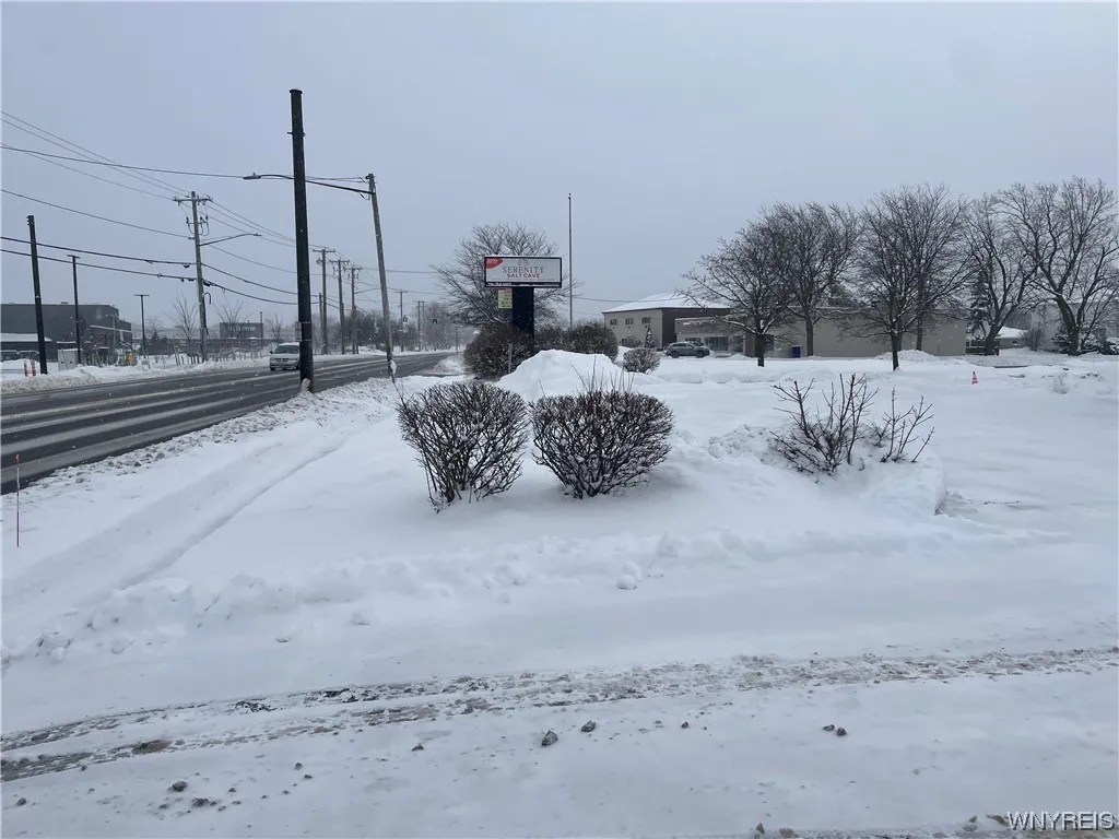 2070 Eggert Road, Amherst, New York 14226, Amherst, New York 14226, ,Commercial Lease,Closed,2070 Eggert Road, Amherst, New York 14226,0,B1517587