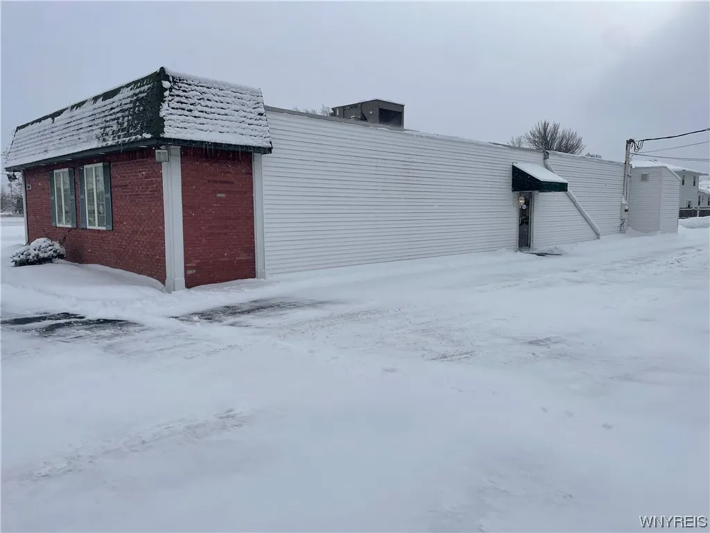 2070 Eggert Road, Amherst, New York 14226, Amherst, New York 14226, ,Commercial Lease,Closed,2070 Eggert Road, Amherst, New York 14226,0,B1517587