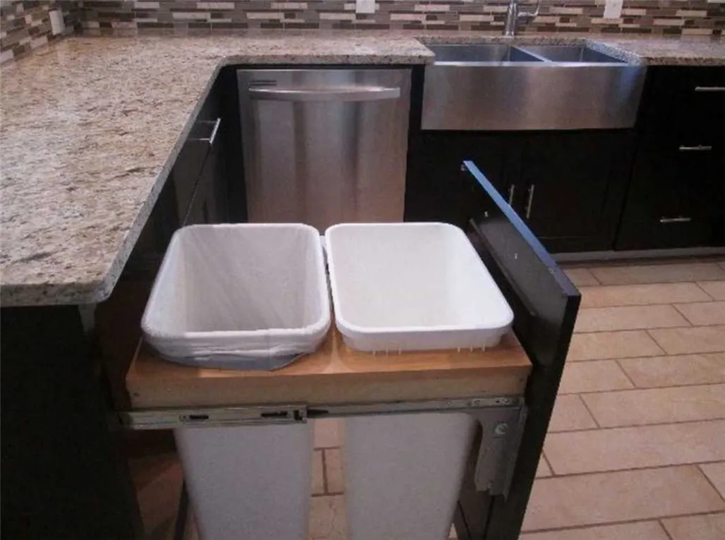 408 West Honeoye Street, Shinglehouse, Pennsylvani, Shinglehouse, Pennsylvania 16748, 2 Bedrooms Bedrooms, 7 Rooms Rooms,2 BathroomsBathrooms,Residential,Closed,408 West Honeoye Street, Shinglehouse, Pennsylvani,0,R1518102