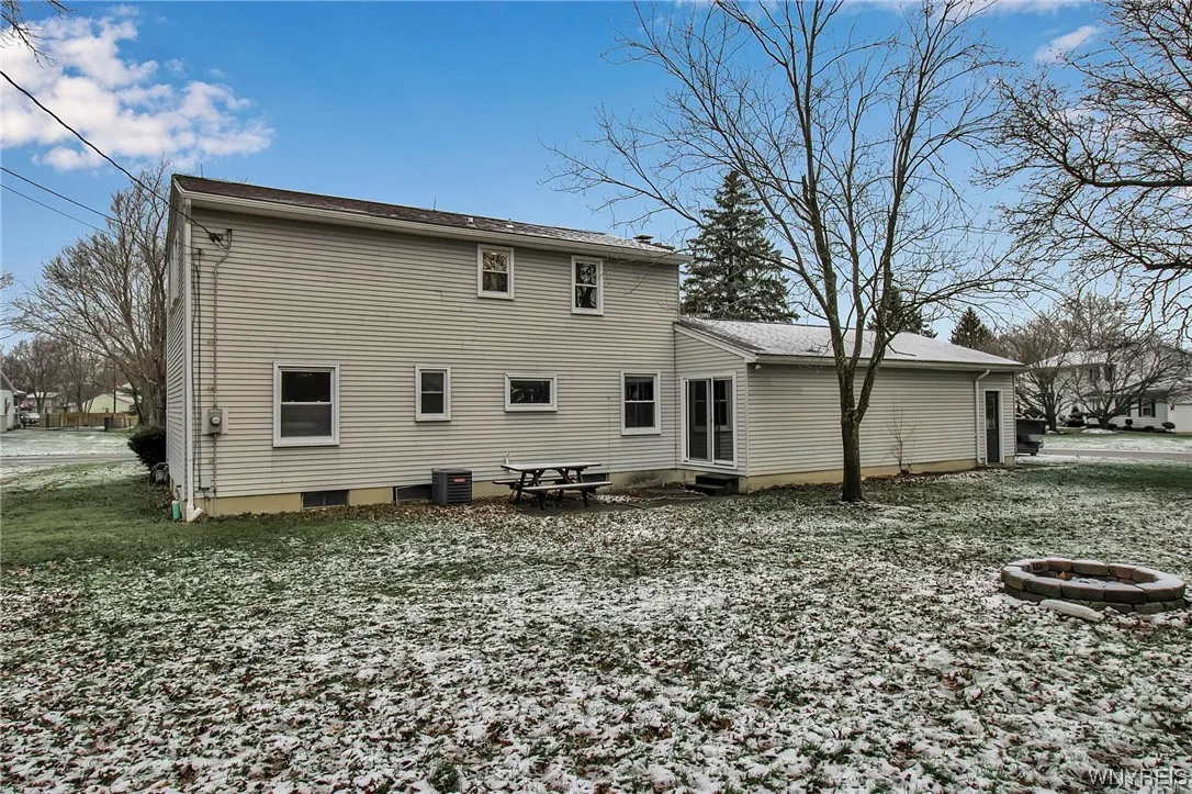 33 Candy Lane, Orchard Park, New York 14127, Orchard Park, New York 14127, 4 Bedrooms Bedrooms, 9 Rooms Rooms,2 BathroomsBathrooms,Residential,Closed,33 Candy Lane, Orchard Park, New York 14127,0,B1516557