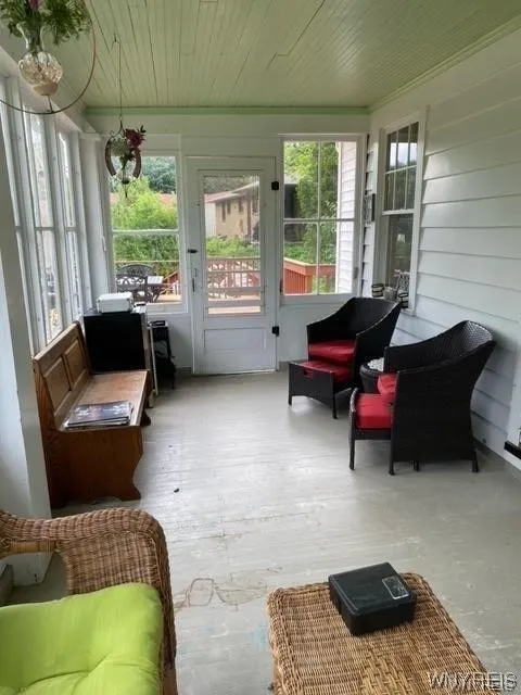 5798 Lakecrest Drive, Hamburg, New York 14085, Hamburg, New York 14085, 3 Bedrooms Bedrooms, 6 Rooms Rooms,1 BathroomBathrooms,Residential,Closed,5798 Lakecrest Drive, Hamburg, New York 14085,0,B1518529