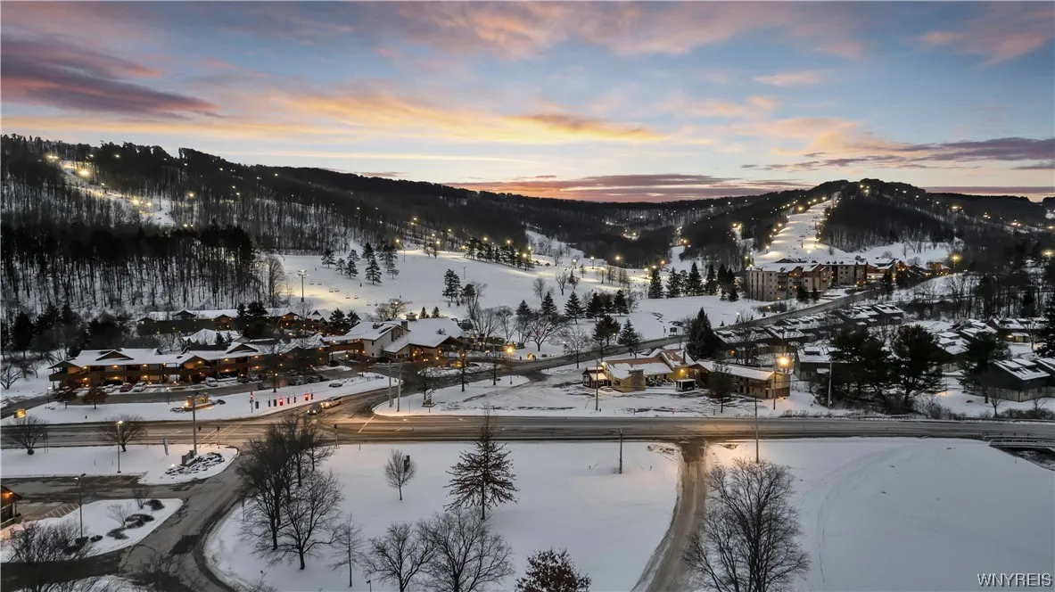 6094 Us 219 S, Ellicottville, New York 14731, Ellicottville, New York 14731, ,Commercial Sale,Closed,6094 Us 219 S, Ellicottville, New York 14731,0,B1518491