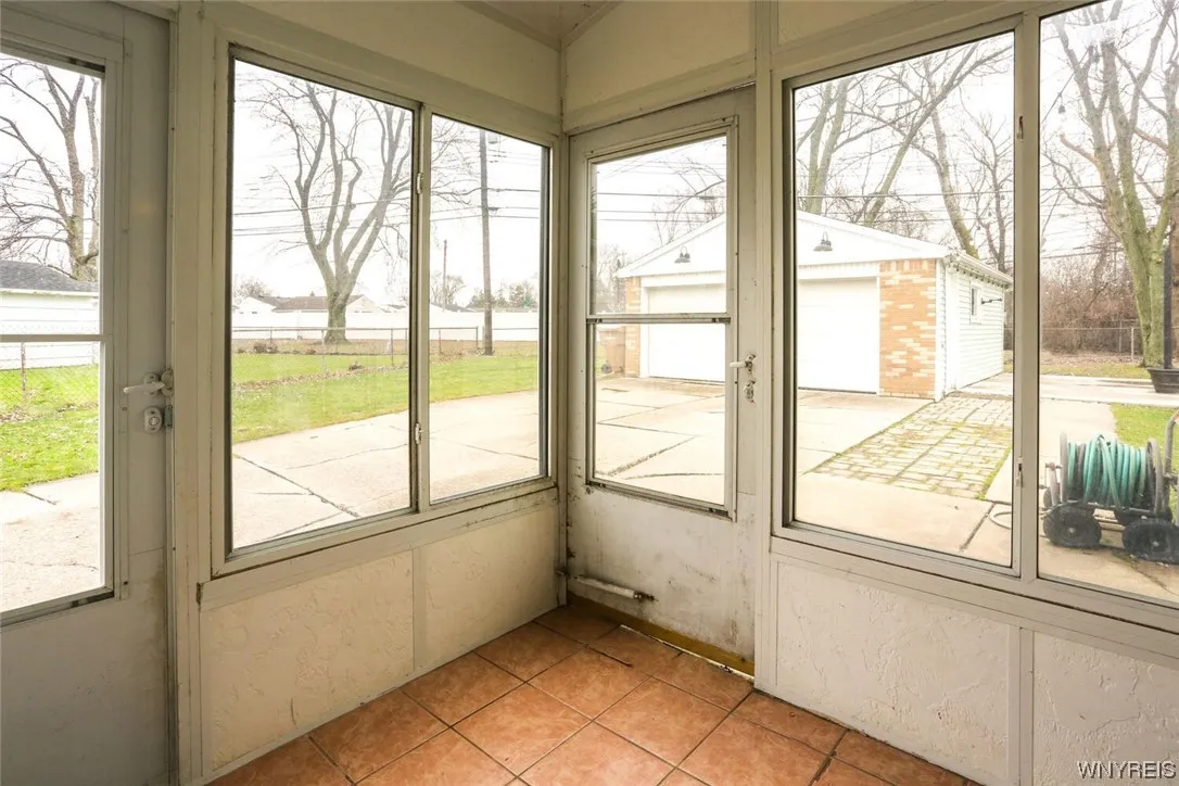 142 Cathedral Lane, Cheektowaga, New York 14225, Cheektowaga, New York 14225, 4 Bedrooms Bedrooms, 8 Rooms Rooms,2 BathroomsBathrooms,Residential,Closed,142 Cathedral Lane, Cheektowaga, New York 14225,0,B1514975