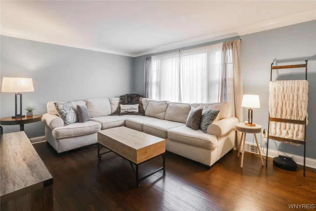 142 Cathedral Lane, Cheektowaga, New York 14225, Cheektowaga, New York 14225, 4 Bedrooms Bedrooms, 8 Rooms Rooms,2 BathroomsBathrooms,Residential,Closed,142 Cathedral Lane, Cheektowaga, New York 14225,0,B1514975