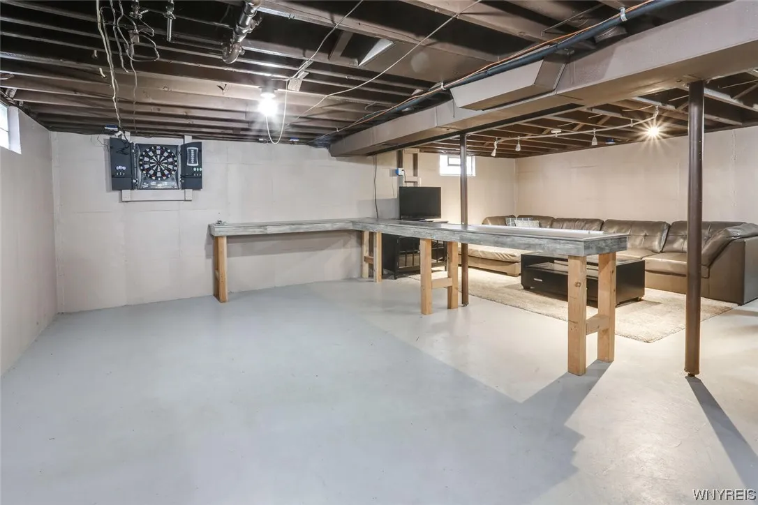 142 Cathedral Lane, Cheektowaga, New York 14225, Cheektowaga, New York 14225, 4 Bedrooms Bedrooms, 8 Rooms Rooms,2 BathroomsBathrooms,Residential,Closed,142 Cathedral Lane, Cheektowaga, New York 14225,0,B1514975