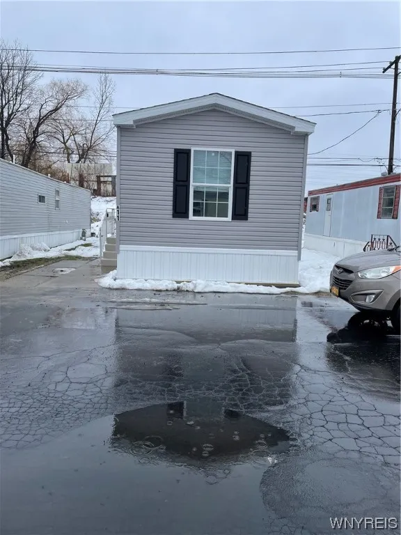 3473 South Park A11 Avenue, Hamburg, New York 1421, Hamburg, New York 14219, 2 Bedrooms Bedrooms, 4 Rooms Rooms,1 BathroomBathrooms,Residential,For Sale,3473 South Park A11 Avenue, Hamburg, New York 1421,0,B1518265 3473 South Park A11 Avenue, Hamburg, New York 1421, Hamburg, New York 14219, 2 Bedrooms Bedrooms, 4 Rooms Rooms,1 BathroomBathrooms,Residential,For Sale,3473 South Park A11 Avenue, Hamburg, New York 1421,0,B1518265