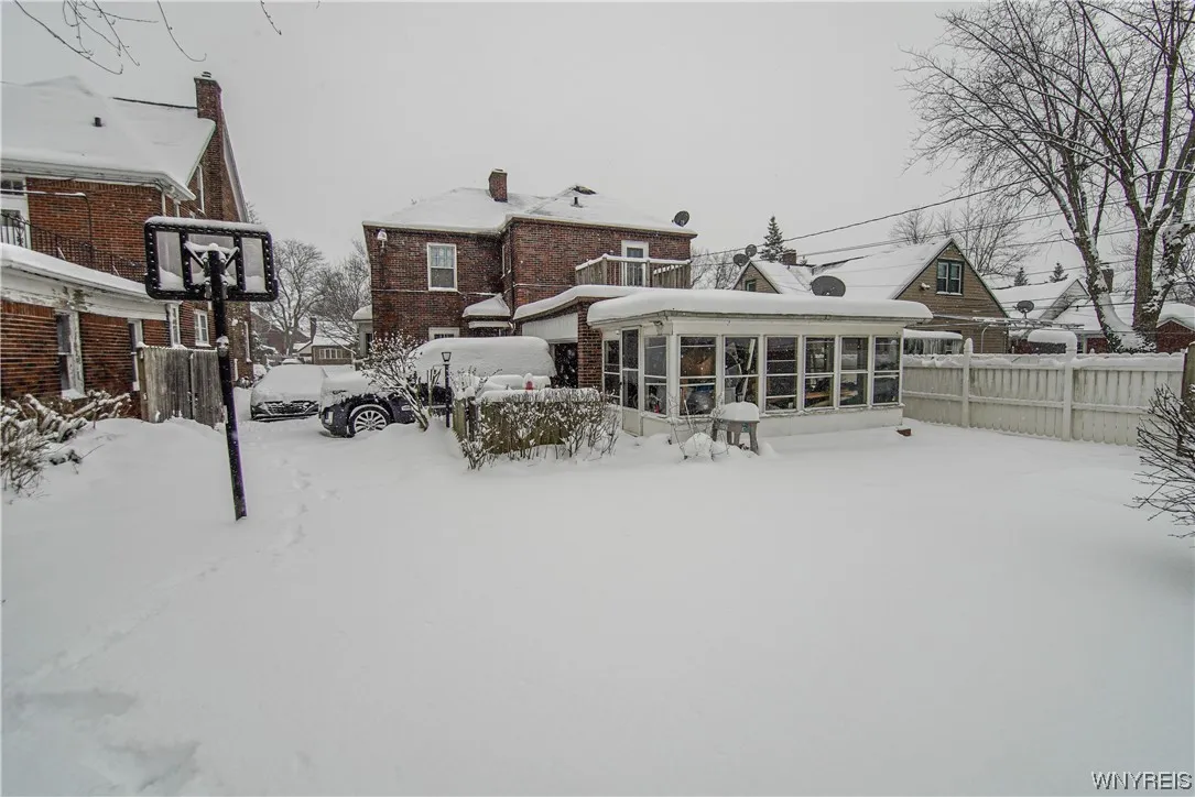 16 Eldon Road, Buffalo, New York 14215, Buffalo, New York 14215, 3 Bedrooms Bedrooms, 6 Rooms Rooms,2 BathroomsBathrooms,Residential,Closed,16 Eldon Road, Buffalo, New York 14215,0,B1517651