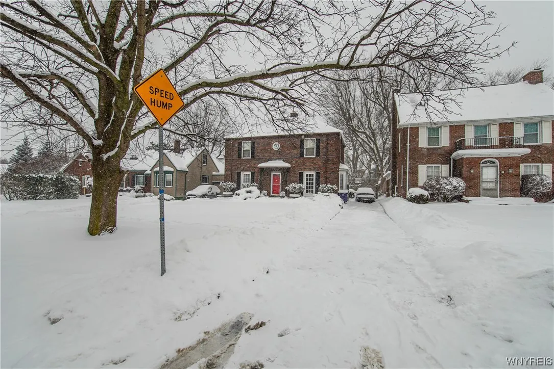 16 Eldon Road, Buffalo, New York 14215, Buffalo, New York 14215, 3 Bedrooms Bedrooms, 6 Rooms Rooms,2 BathroomsBathrooms,Residential,Closed,16 Eldon Road, Buffalo, New York 14215,0,B1517651