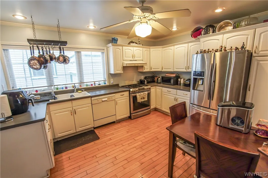 16 Eldon Road, Buffalo, New York 14215, Buffalo, New York 14215, 3 Bedrooms Bedrooms, 6 Rooms Rooms,2 BathroomsBathrooms,Residential,Closed,16 Eldon Road, Buffalo, New York 14215,0,B1517651