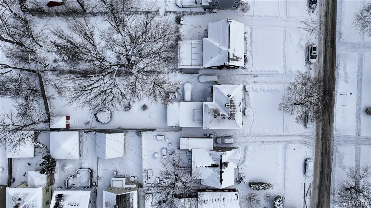 16 Eldon Road, Buffalo, New York 14215, Buffalo, New York 14215, 3 Bedrooms Bedrooms, 6 Rooms Rooms,2 BathroomsBathrooms,Residential,Closed,16 Eldon Road, Buffalo, New York 14215,0,B1517651