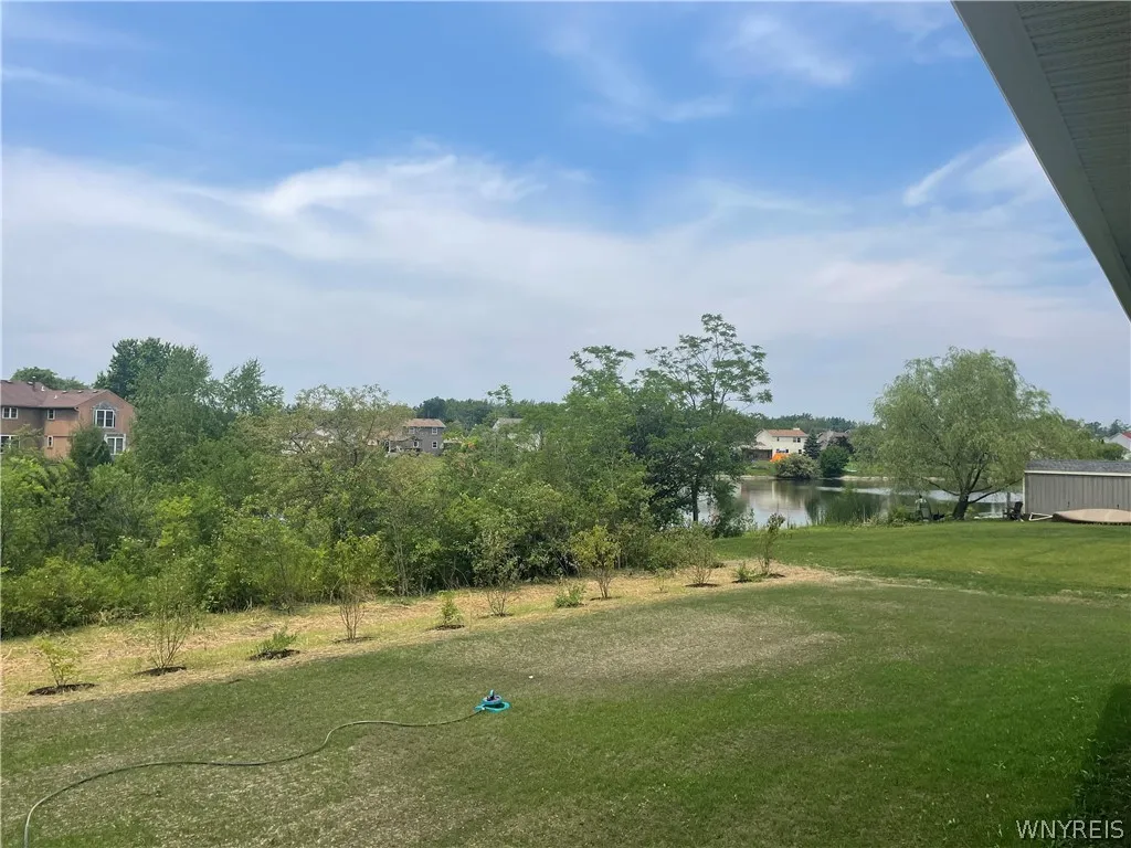 6438 Pincherry Way, Hamburg, New York 14085, Hamburg, New York 14085, 4 Bedrooms Bedrooms, 9 Rooms Rooms,2 BathroomsBathrooms,Residential,Closed,6438 Pincherry Way, Hamburg, New York 14085,0,B1518854