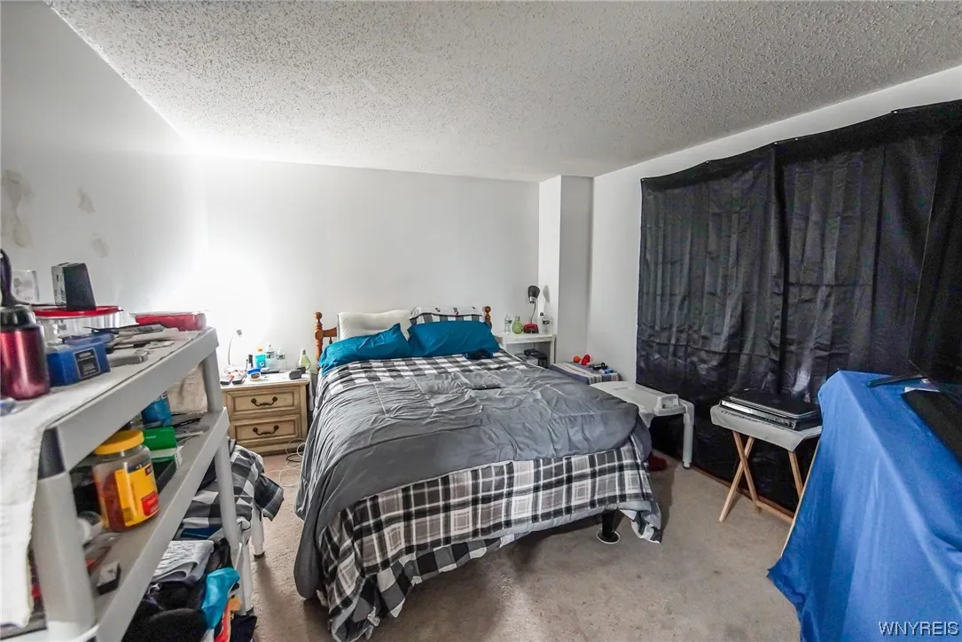 31 John Paul Court, Buffalo, New York 14206, Buffalo, New York 14206, 3 Bedrooms Bedrooms, 6 Rooms Rooms,1 BathroomBathrooms,Residential,Closed,31 John Paul Court, Buffalo, New York 14206,0,B1518618