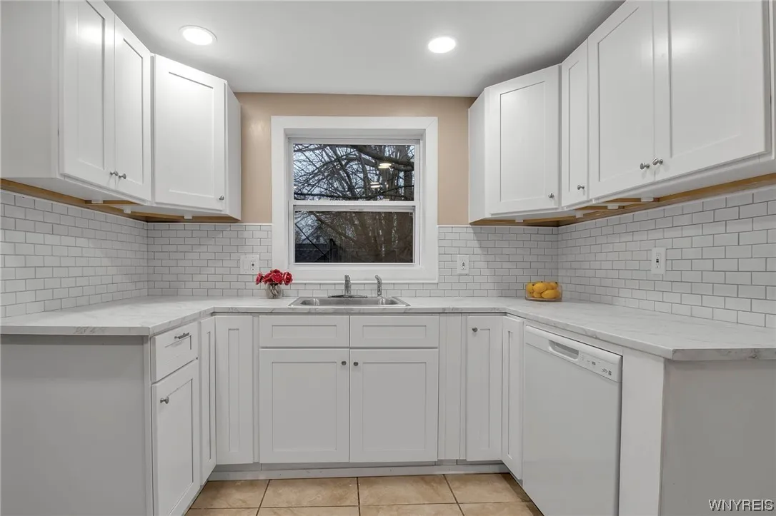 381 Herkimer Street, Buffalo, New York 14213, Buffalo, New York 14213, 3 Bedrooms Bedrooms, 8 Rooms Rooms,1 BathroomBathrooms,Residential,Closed,381 Herkimer Street, Buffalo, New York 14213,0,B1519136