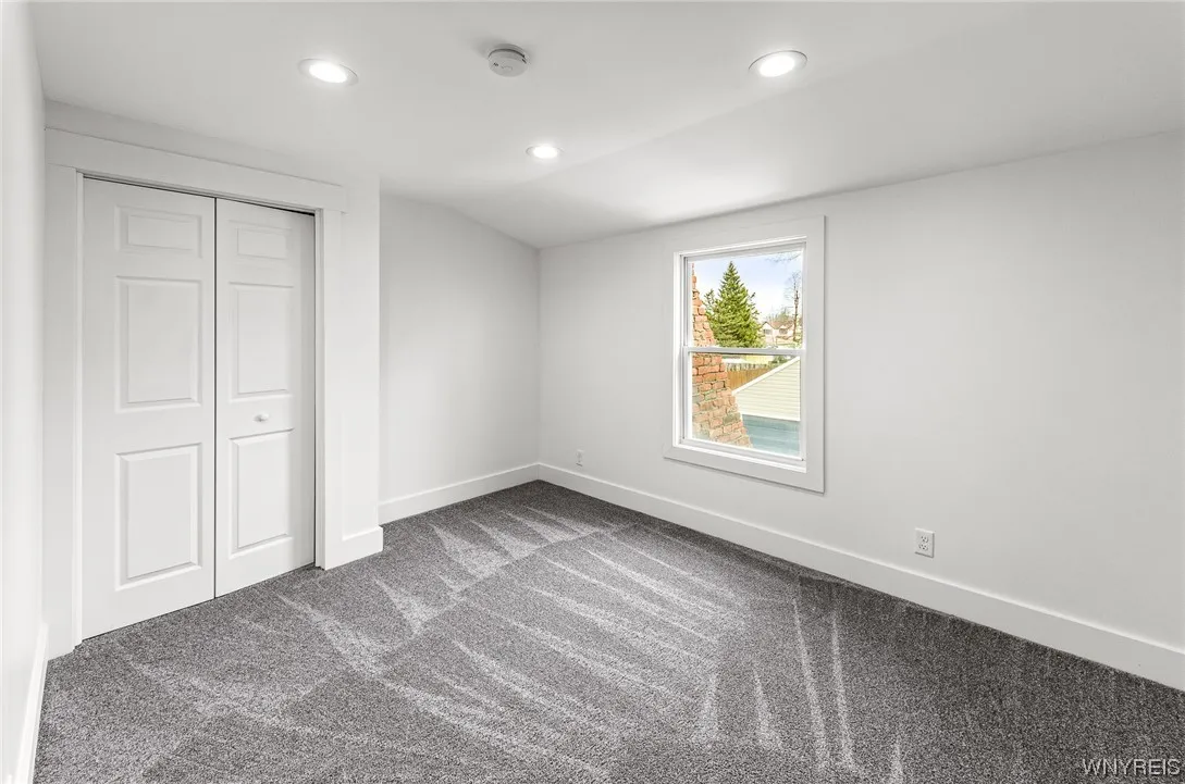 689 Paradise Road, Amherst, New York 14051, Amherst, New York 14051, 4 Bedrooms Bedrooms, 6 Rooms Rooms,2 BathroomsBathrooms,Residential,Closed,689 Paradise Road, Amherst, New York 14051,0,B1519182