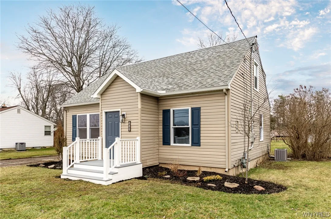 689 Paradise Road, Amherst, New York 14051, Amherst, New York 14051, 4 Bedrooms Bedrooms, 6 Rooms Rooms,2 BathroomsBathrooms,Residential,Closed,689 Paradise Road, Amherst, New York 14051,0,B1519182