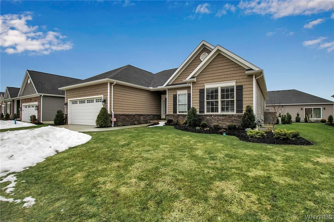 5732 Waterford Lane, Clarence, New York 14032, Clarence, New York 14032, 3 Bedrooms Bedrooms, 4 Rooms Rooms,2 BathroomsBathrooms,Residential,Closed,5732 Waterford Lane, Clarence, New York 14032,0,B1519790