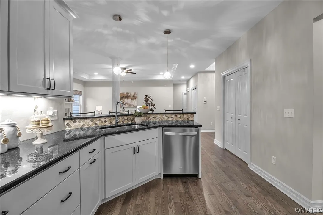 5732 Waterford Lane, Clarence, New York 14032, Clarence, New York 14032, 3 Bedrooms Bedrooms, 4 Rooms Rooms,2 BathroomsBathrooms,Residential,Closed,5732 Waterford Lane, Clarence, New York 14032,0,B1519790