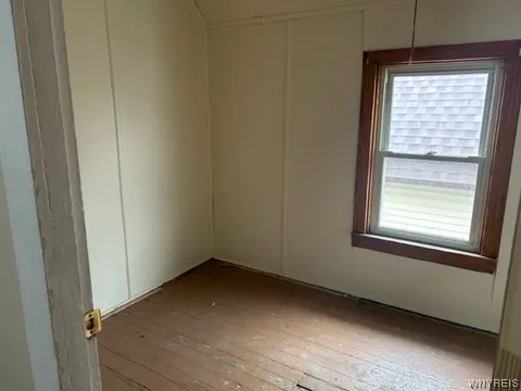 107 Jones Street, Buffalo, New York 14206, Buffalo, New York 14206, 4 Bedrooms Bedrooms, ,1 BathroomBathrooms,Residential,Closed,107 Jones Street, Buffalo, New York 14206,0,B1519847