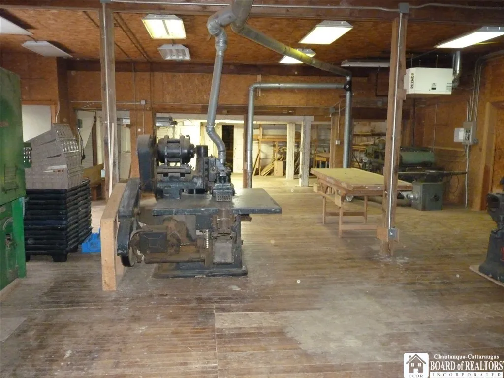 First floor shop area