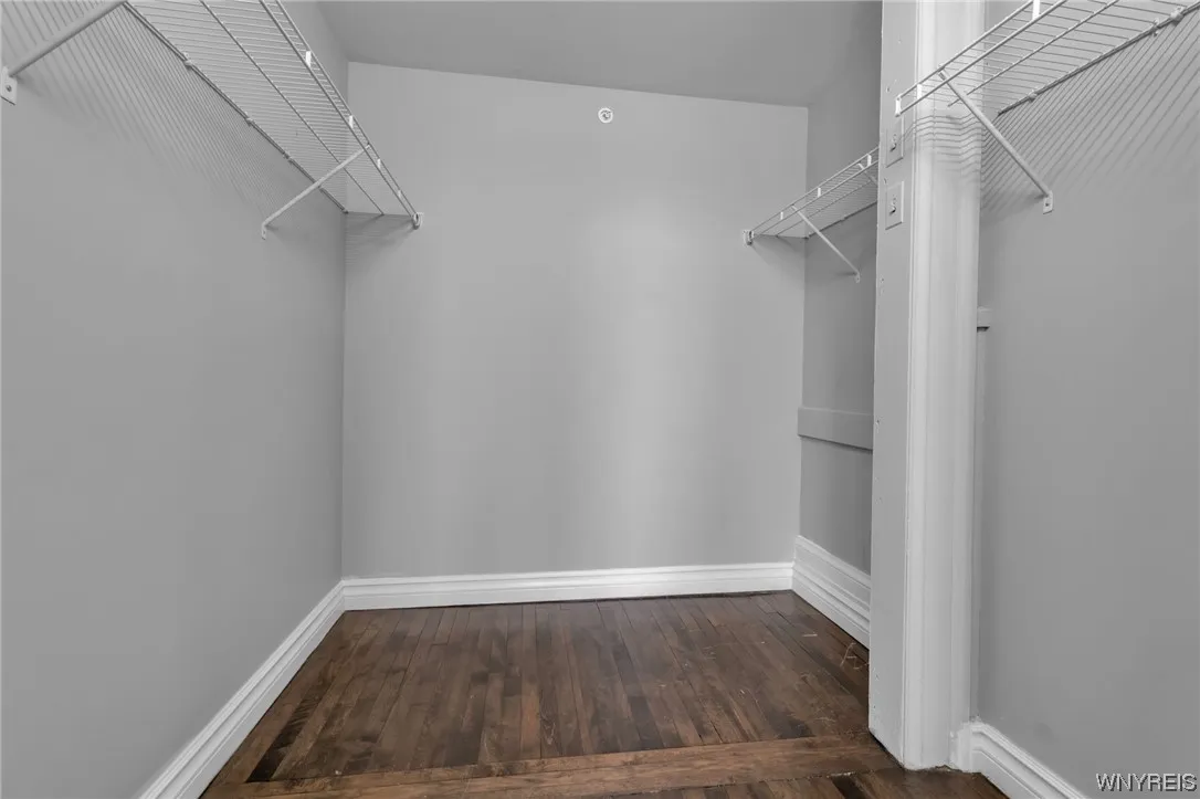 916 Main Street, Buffalo, New York 14202, Buffalo, New York 14202, 1 Bedroom Bedrooms, 5 Rooms Rooms,1 BathroomBathrooms,Residential Lease,Closed,916 Main Street, Buffalo, New York 14202,0,B1519893