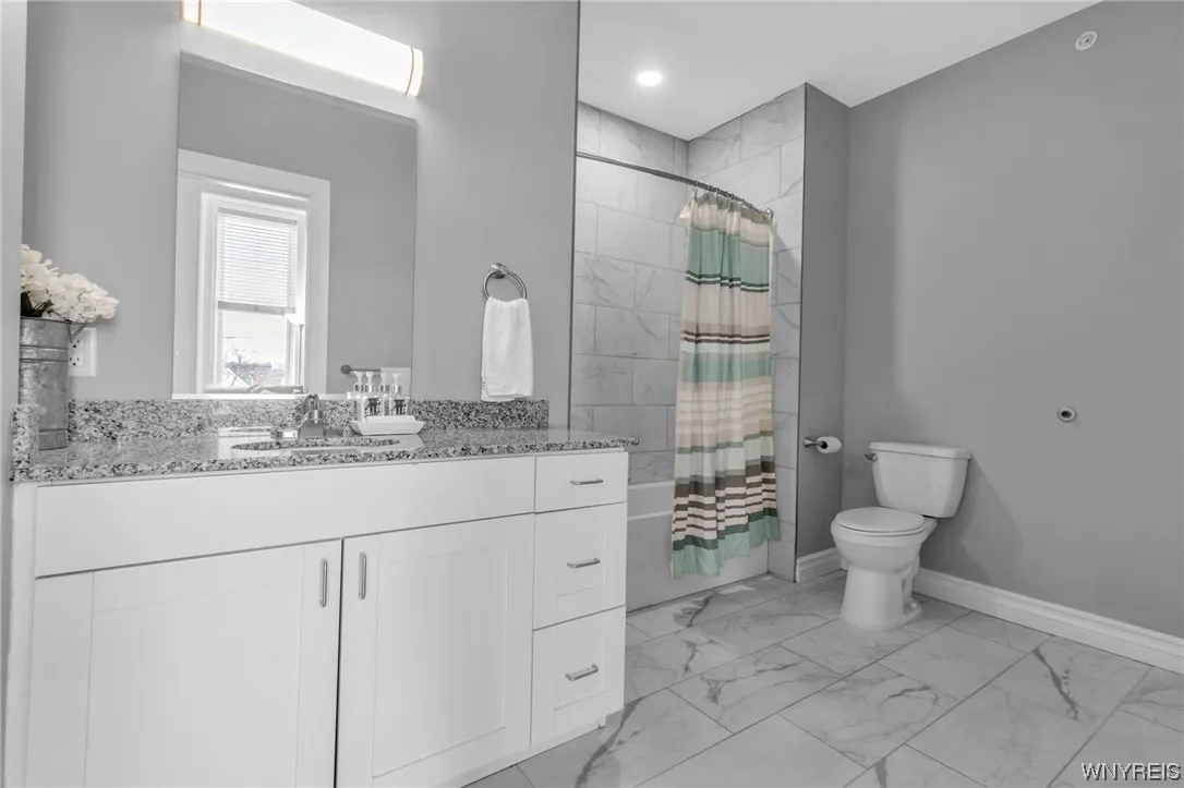 916 Main Street, Buffalo, New York 14202, Buffalo, New York 14202, 1 Bedroom Bedrooms, 5 Rooms Rooms,1 BathroomBathrooms,Residential Lease,Closed,916 Main Street, Buffalo, New York 14202,0,B1519893