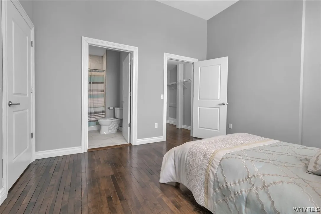 916 Main Street, Buffalo, New York 14202, Buffalo, New York 14202, 1 Bedroom Bedrooms, 5 Rooms Rooms,1 BathroomBathrooms,Residential Lease,Closed,916 Main Street, Buffalo, New York 14202,0,B1519893